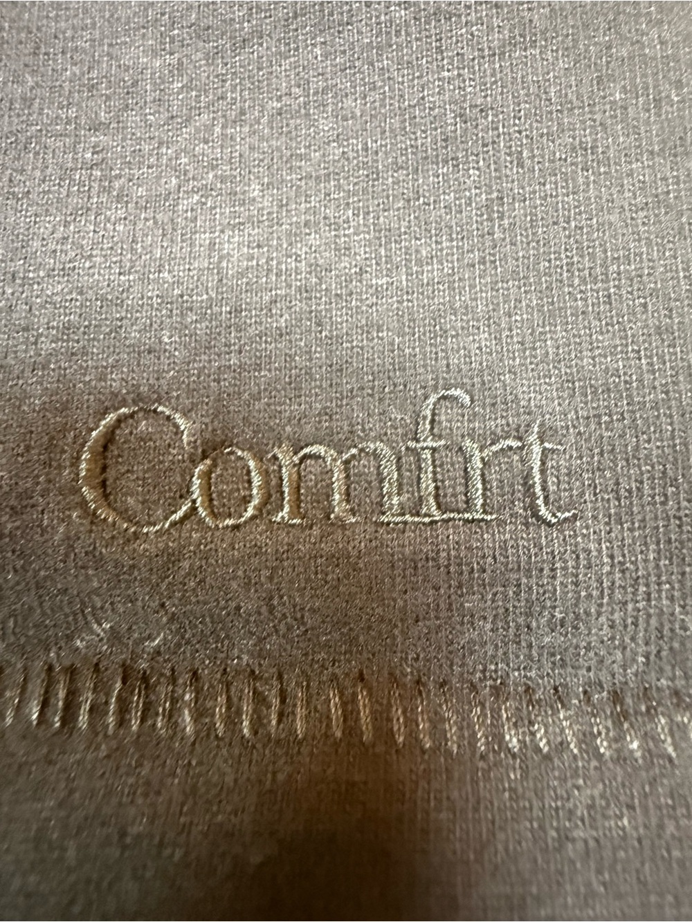 Comfrt Women’s Basic Heavyweight Boxy Tee in Obsidian. Size Small - Picture 4 of 7